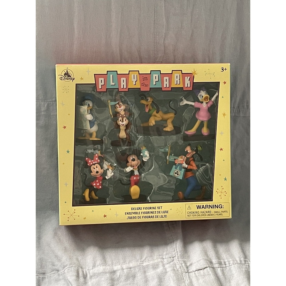 NEW Walt Disney Parks Mickey Mouse & Friends Play in the Park Deluxe Figure Set